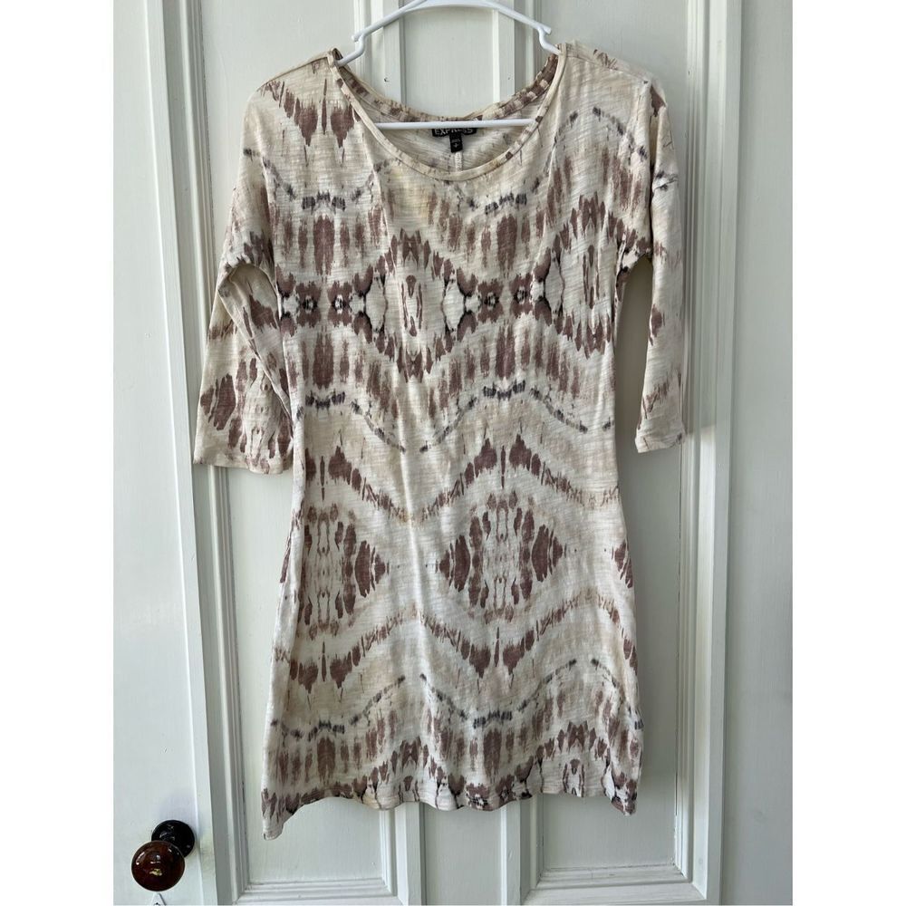Express long sleeve cream beige gray and black t-shirt dress S